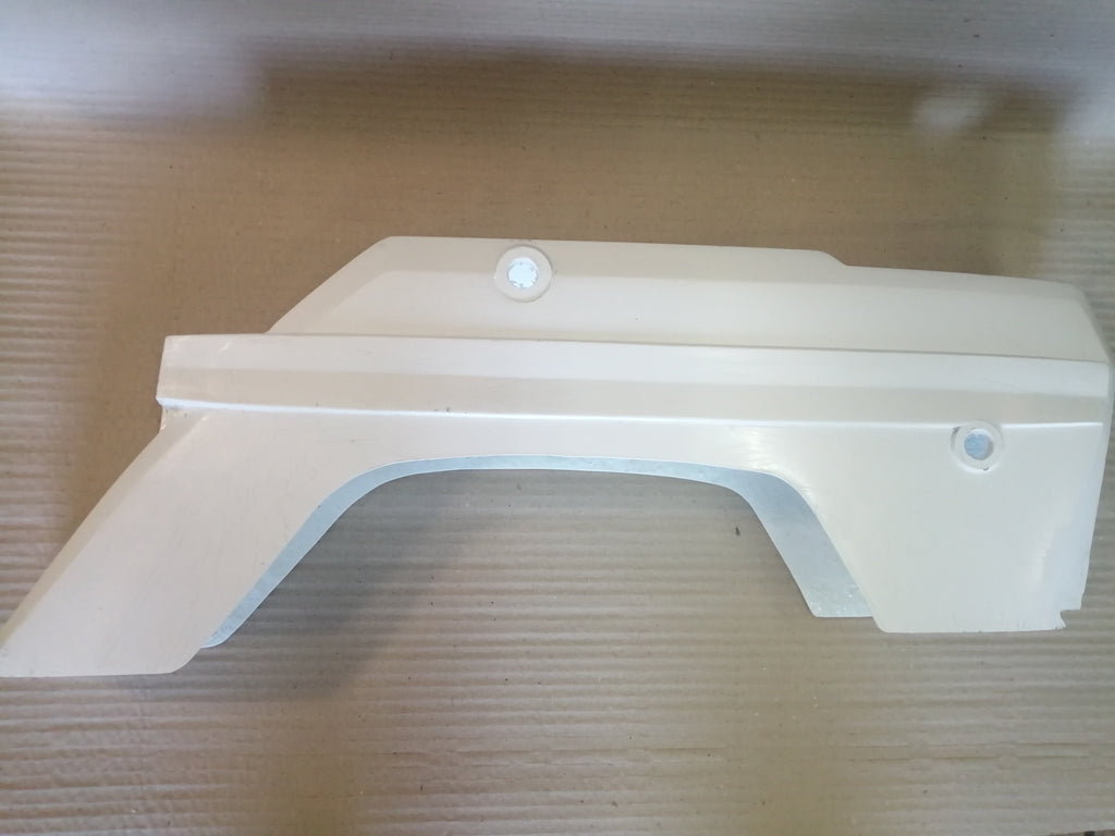 garde boue peugeot 104